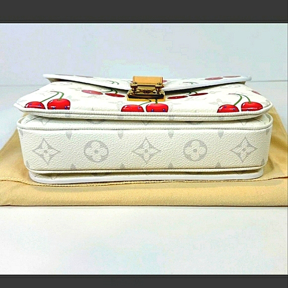 🍒 NEW Takashi Murakami Cherry Metis East West Louis Vuitton SOLD OUT - Picture 6 of 9